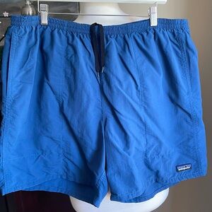 Patagonia mens lined baggies shorts navy blue XL